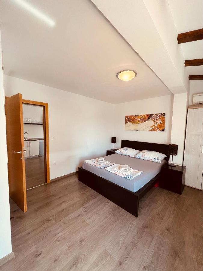 Apartman Bijeca - Medulin Eksteriør bilde